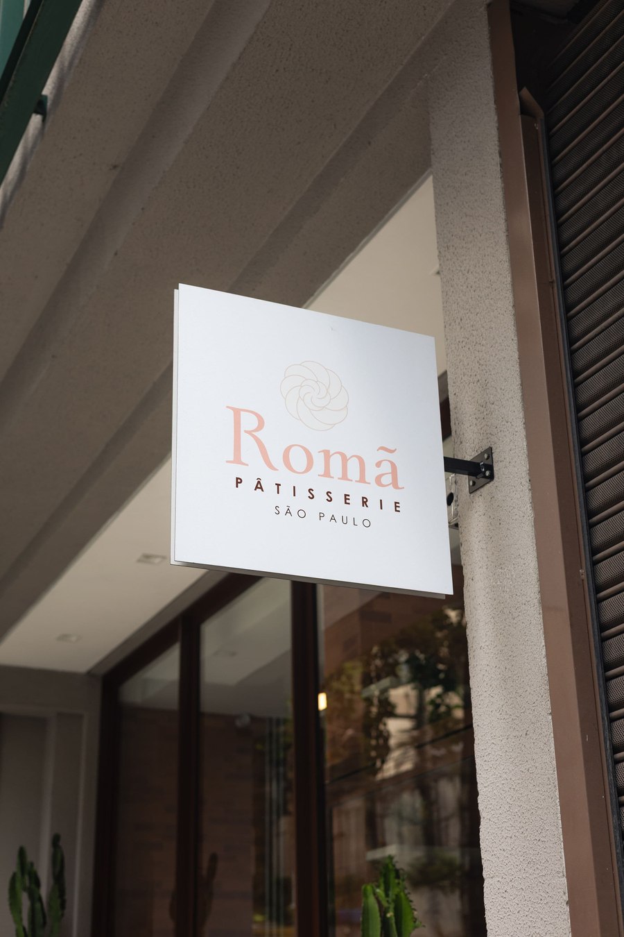 Placa da Romã Pâtisserie São Paulo